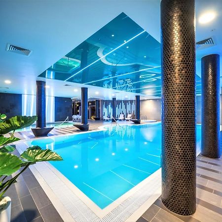 웰턴 리버사이드 스파 호텔 리가 외부 사진 Spa