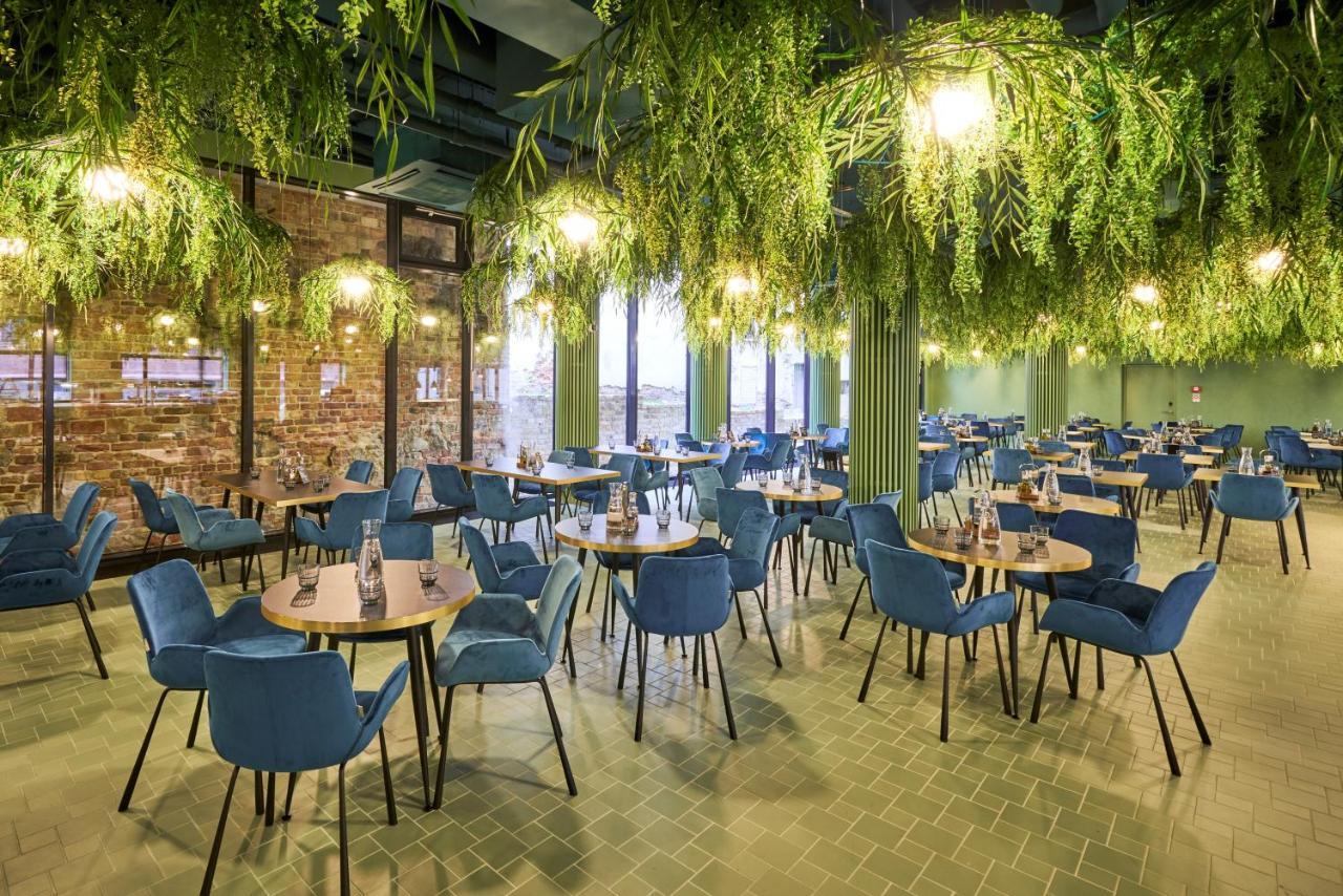 웰턴 리버사이드 스파 호텔 리가 외부 사진 Restaurant "The Green"